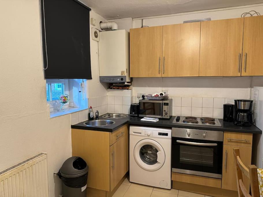 Vauxhall 1-Bedroom Entire Apartment Central Лондон Екстер'єр фото